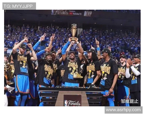 回顾2015年雷霆与勇士精彩对决全场录像分析与精彩瞬间回放